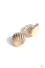 Load image into Gallery viewer, Seashell Surprise - Gold