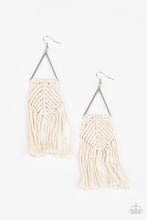 Load image into Gallery viewer, Macrame Jungle - White